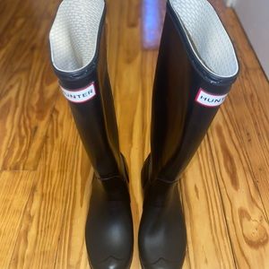 TALL HUNTER BOOTS